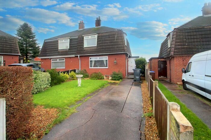 2 Bedroom Semi-Detached House To Rent In Salters Close, Werrington, Stoke-on-Trent, ST9