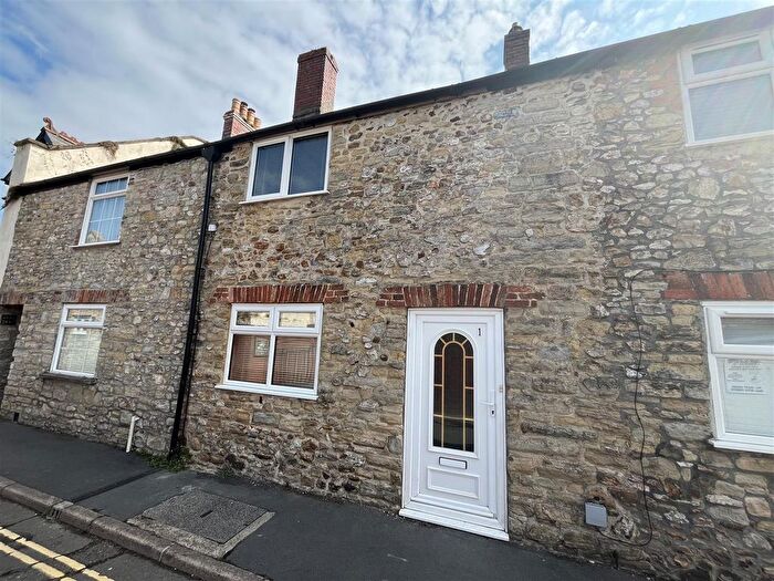 2 Bedroom Property To Rent In Silver Street, Axminster, Axminster, EX13