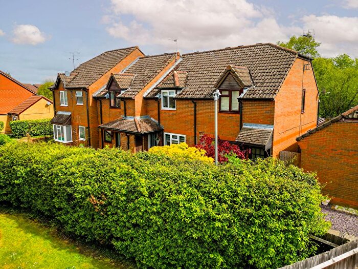 2 Bedroom Terraced House For Sale In Lott Walk, Aylesbury, HP21