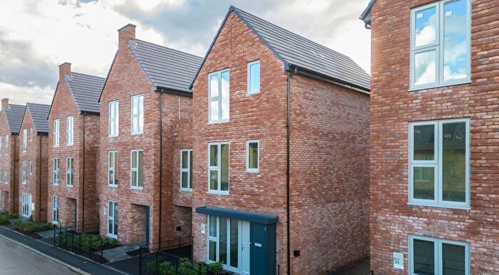 3 Bedroom Mews For Sale In Lochan Drive, Horwich, Bolton, Greater Manchester, BL6