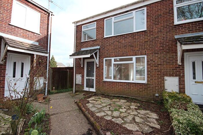 3 Bedroom End Of Terrace House To Rent In Setley Gardens, Bournemouth, BH8