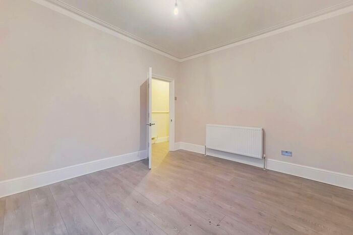 3 Bedroom Terraced House To Rent In Hilda Road, East Ham, London, E6