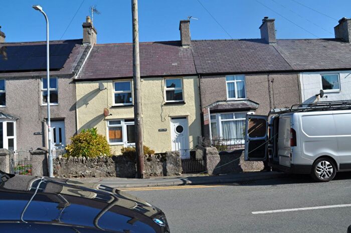 1 Bedroom Flat To Rent In High Street, Malltraeth, Bodorgan, LL62