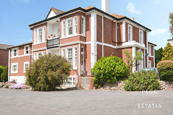 2 Bedroom Flat For Sale In Park Side Villas, Palermo Road, Torquay, TQ1
