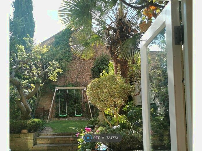 4 Bedroom Semi-Detached House To Rent In Richmond Road, Oxford, OX1