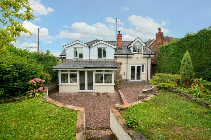 4 Bedroom Detached House For Sale In Cross Keys, Hereford, HR1