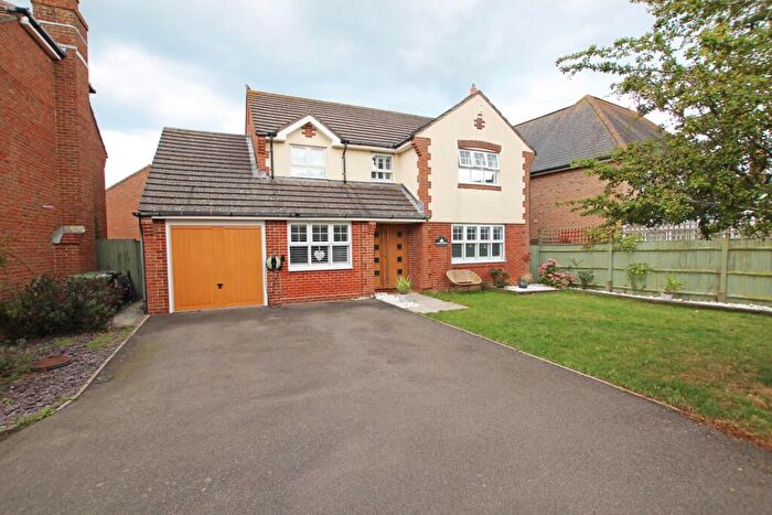 4 Bedroom Detached House For Sale In Coral Reef Close, Eastbourne, BN23