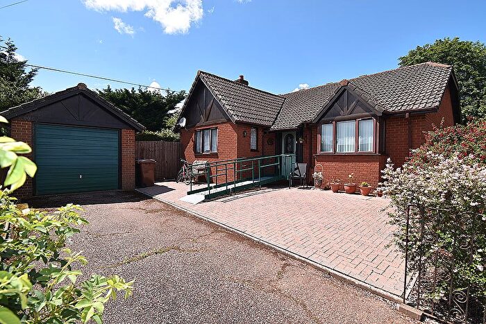4 Bedroom Detached Bungalow For Sale In Alberta Crescent, Exeter, EX4
