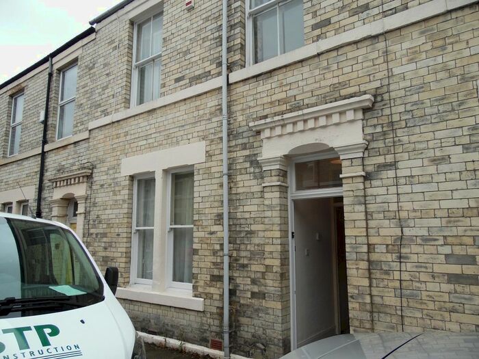 4 Bedroom Terraced House To Rent In Clayton Park Square, Newcastle Upon Tyne NE2