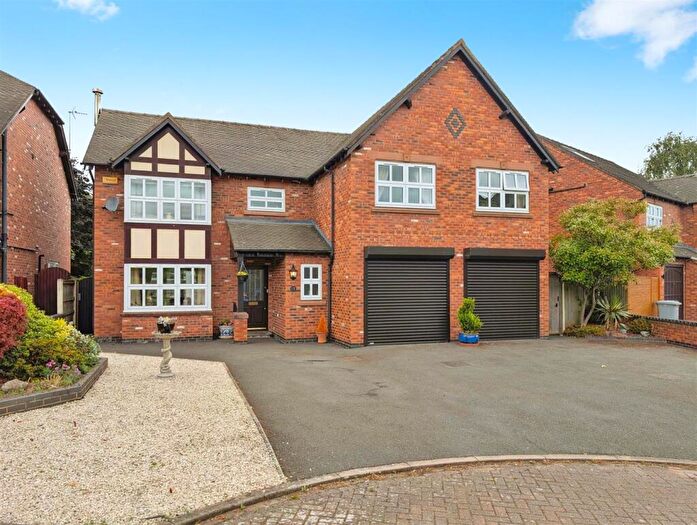 5 Bedroom Detached House For Sale In Hollyfields, Winterley, Sandbach, CW11