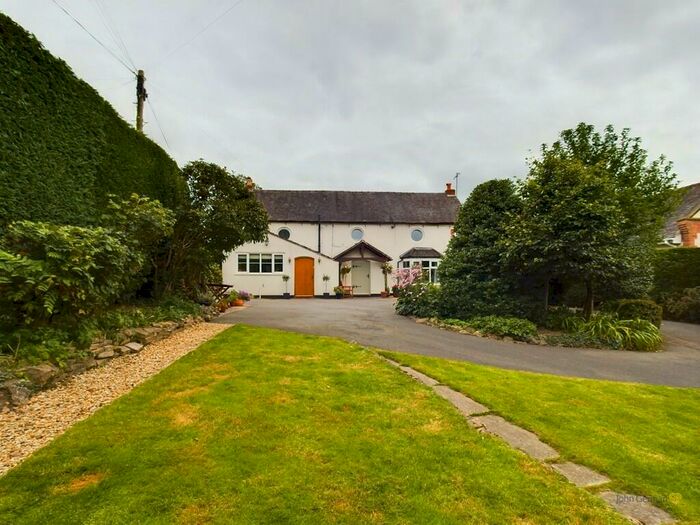 4 Bedroom Cottage For Sale In Coplow Lane, Foston, DE65