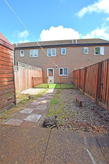 2 Bedroom Property To Rent In Oakridge, Thornhill, CF14