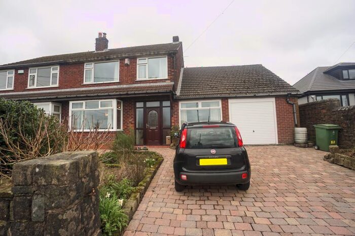 4 Bedroom Semi-Detached House For Sale In Little Scotland, Blackrod, Bolton, BL6