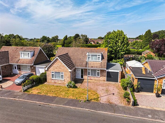 3 Bedroom Detached Bungalow For Sale In Reynolds Gardens, Moulton, Spalding, PE12