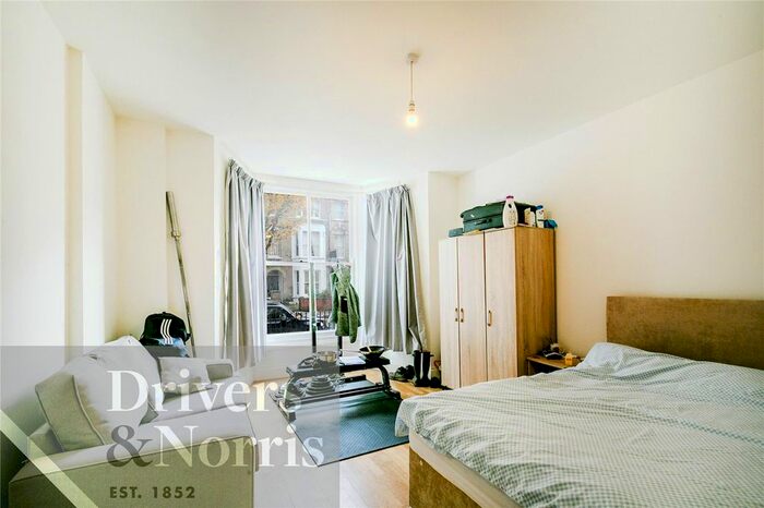 5 Bedroom Flat To Rent In Marlborough Road, Tufnell Park, London N19