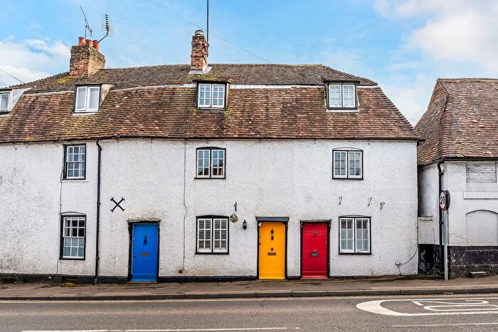 2 Bedroom Town House For Sale In Wolfe Cottages, Vicarage Hill, Westerham, Greater London, TN16