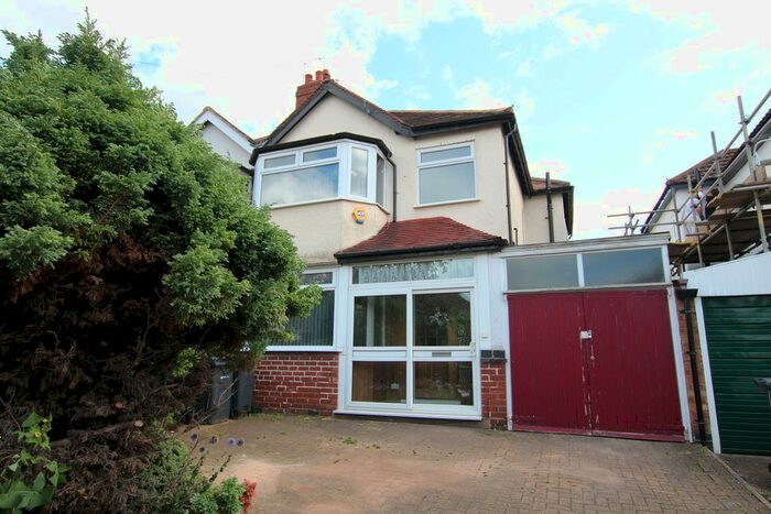 3 Bedroom Semi-Detached House To Rent In Kegworth Road, Erdington, Birmingham, B23