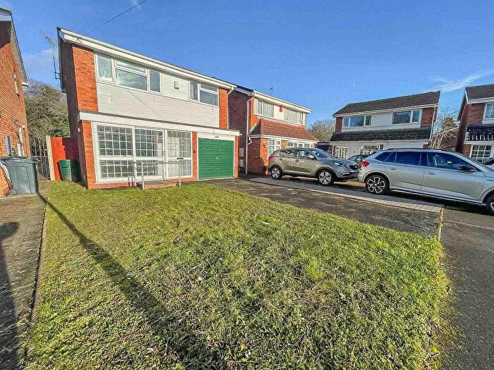 3 Bedroom Detached House To Rent In Woodend Road, Handsworth Wood, Birmingham, B20