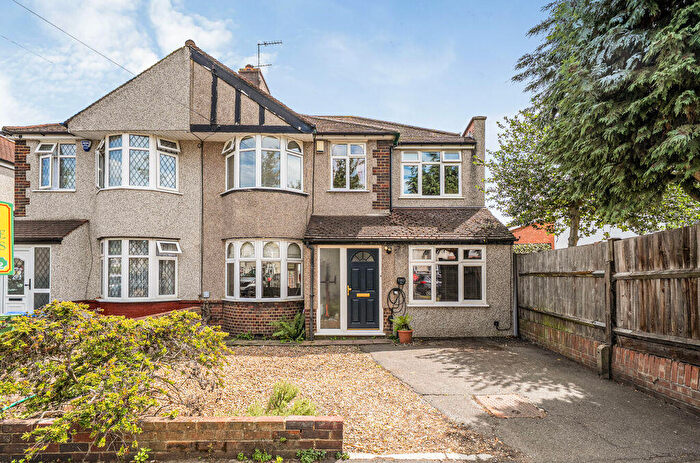 6 Bedroom Semi Detached House For Sale In Sherwood Park Avenue, Sidcup, DA15