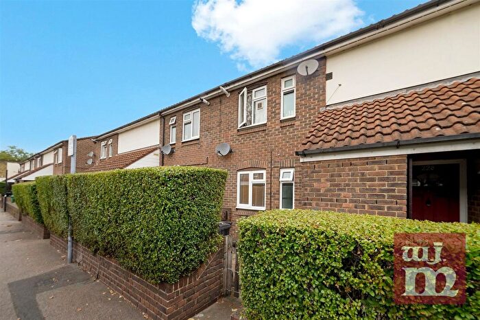 1 Bedroom Flat To Rent In Crownfield Road, London, E15