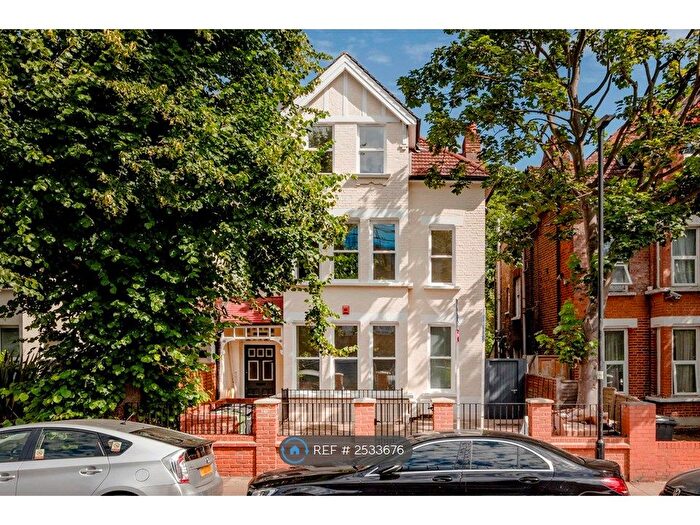 1 Bedroom Flat To Rent In Stanthorpe Road, London, SW16