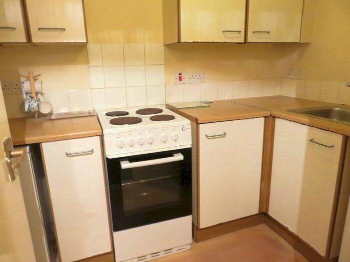 1 Bedroom Flat To Rent In Trinity House, Trinity Quay, City Centre, Aberdeen, AB11