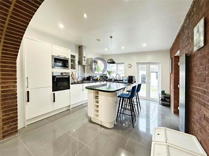 3 Bedroom Terraced House To Rent In Indus Road, London, SE7