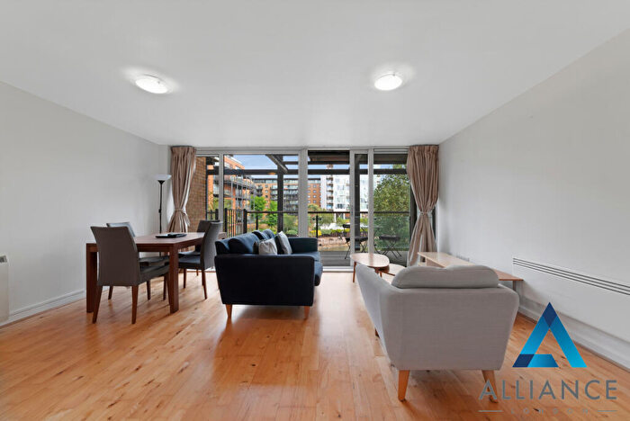 2 Bedroom Apartment To Rent In Medland House, London, E14