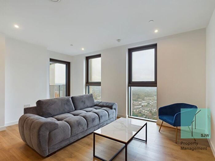 1 Bedroom Apartment To Rent In Marsh Wall, London, E14