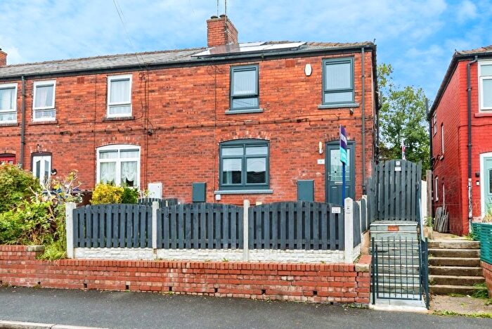 3 Bedroom Semi-Detached House For Sale In Strawberry Avenue, Sheffield, S5