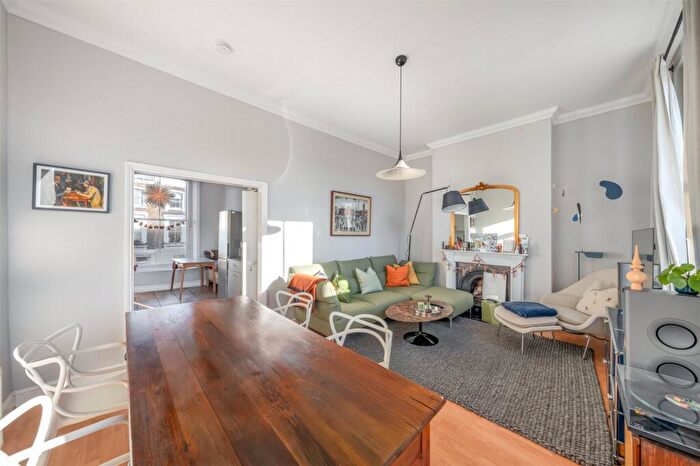 2 Bedroom Flat To Rent In Primrose Hill, London, NW1