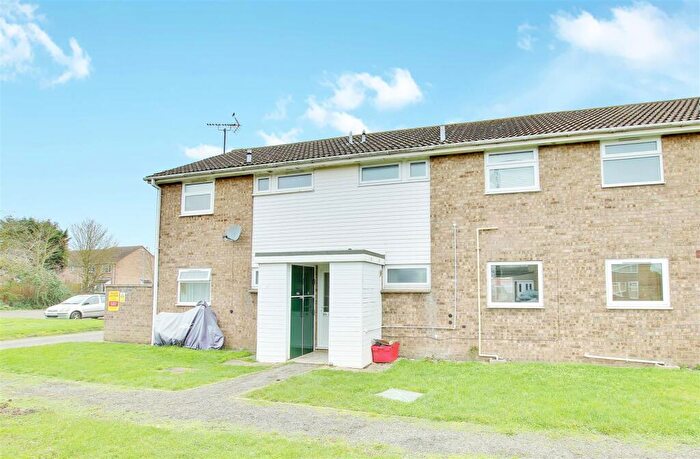 1 Bedroom Flat To Rent In Shakespeare Road, St. Ives, PE27