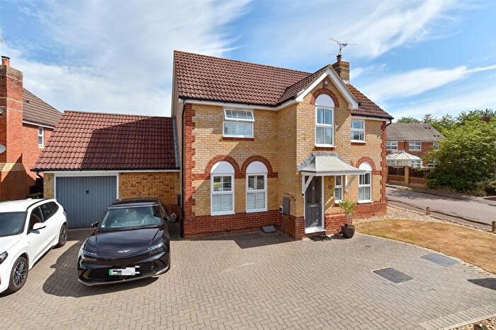 4 Bedroom Detached House For Sale In Eversfield, Southwater, Horsham, West Sussex, RH13
