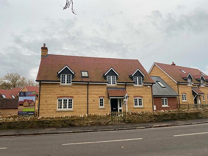 5 Bedroom Detached House To Rent In St Leonards Close, Stagsden, MK43