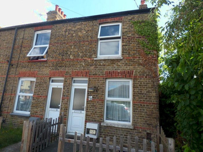 2 Bedroom Terraced House To Rent In Bayly Road, Dartford, Kent, DA1