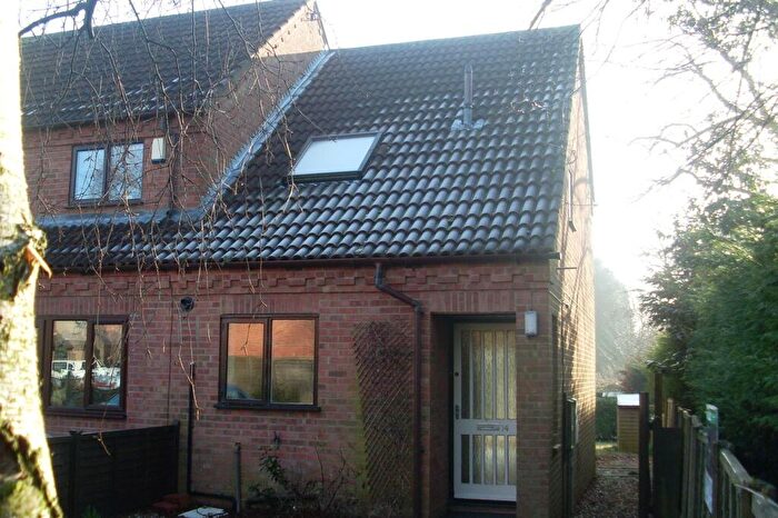 2 Bedroom Terraced House To Rent In Bramblewood Close, Gonerby Hill Foot, NG31