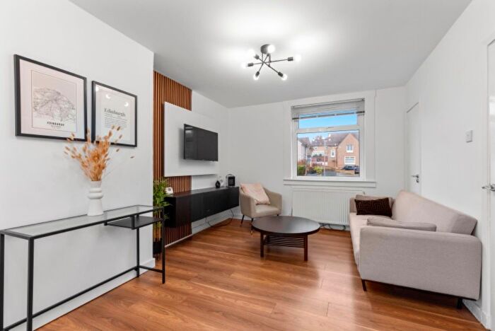 2 Bedroom Semi-Detached House To Rent In Drum Brae Drive, Drum Brae, Edinburgh, EH4