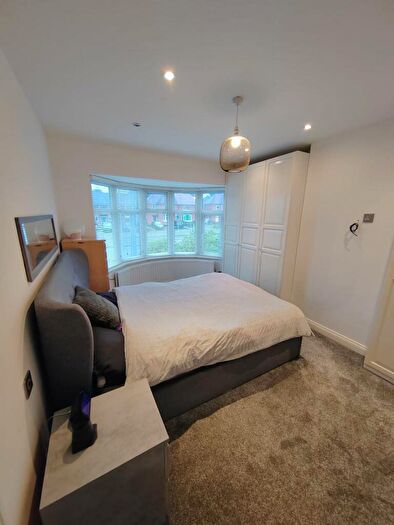 4 Bedroom Semi-Detached House To Rent In Wigston Road, Oadby, Leicester, LE2