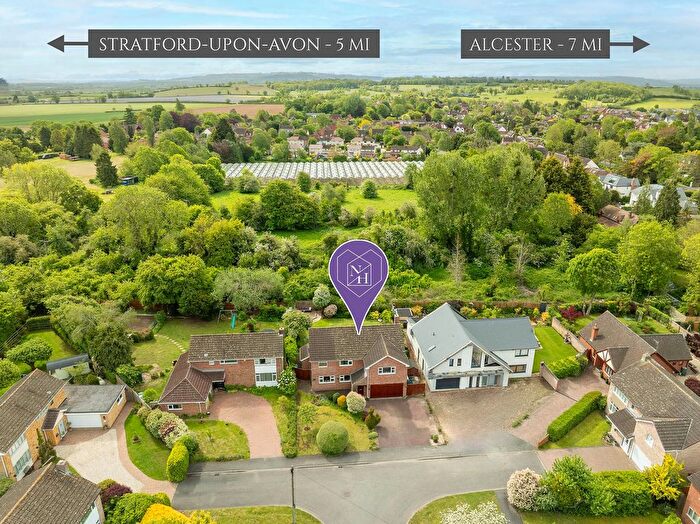 5 Bedroom Detached House For Sale In Quineys Leys, Welford On Avon, CV37
