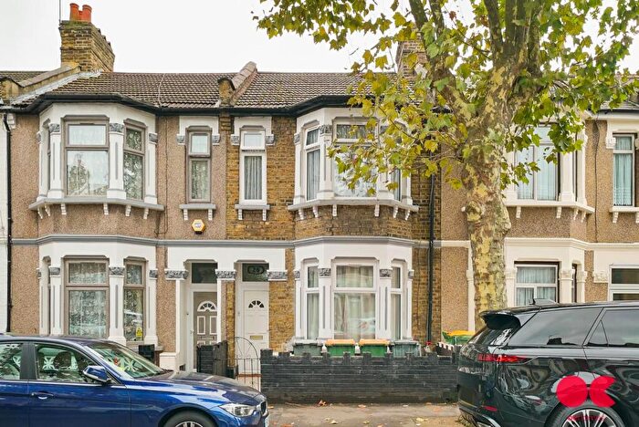 1 Bedroom Flat For Sale In Kempton Road, East Ham, E6