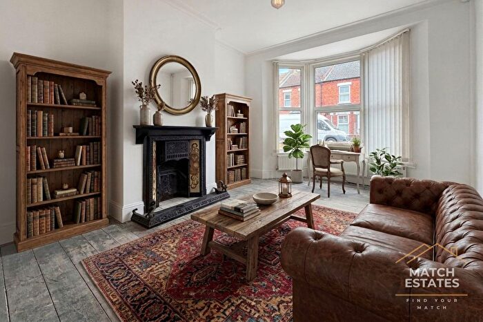 2 Bedroom Terraced House For Sale In Frampton Road, Hythe, Kent, CT21