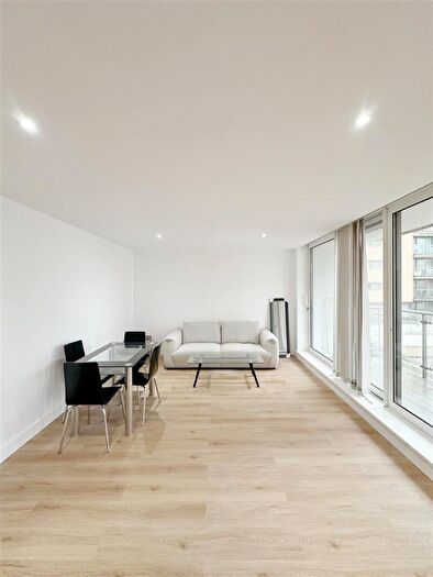 2 Bedroom Apartment To Rent In Ebb Court, Royal Quay, E16