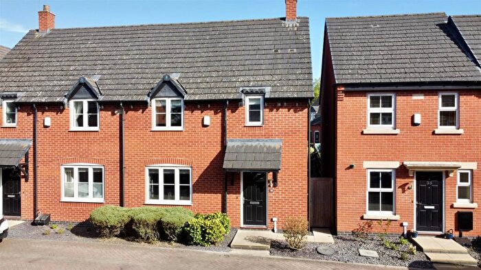 3 Bedroom Semi-Detached House For Sale In Armitage Drive, Rothley, Leicester, LE7