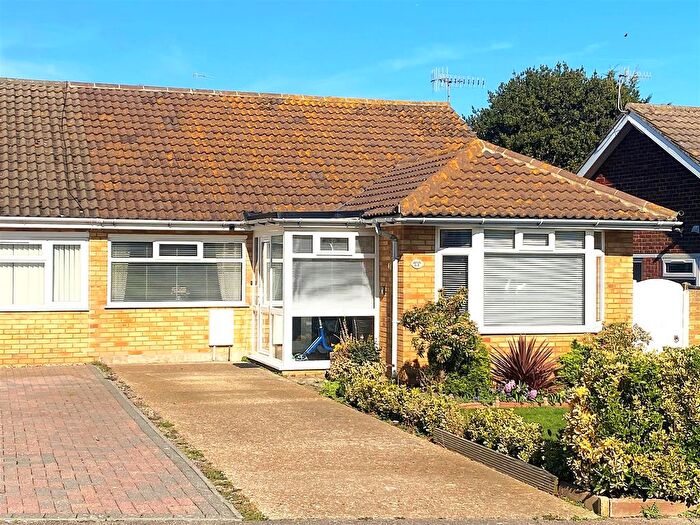 2 Bedroom Bungalow For Sale In College Road, Bexhill-On-Sea, TN40