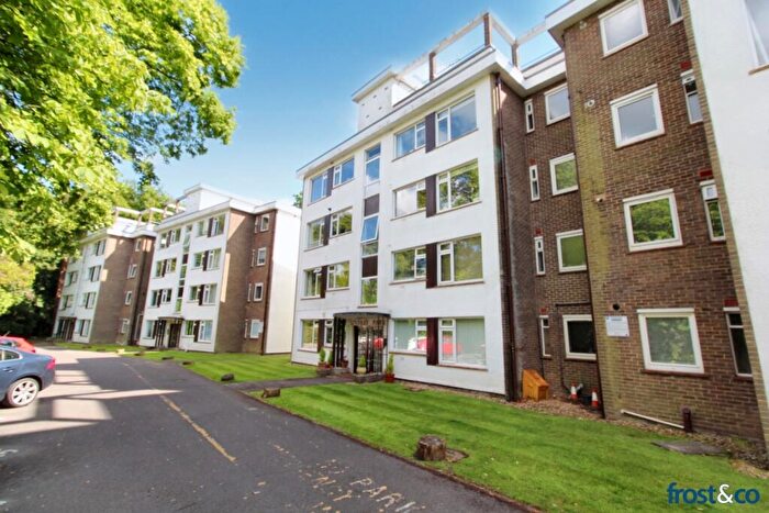 2 Bedroom Apartment To Rent In Lindsay Road, Poole, BH13