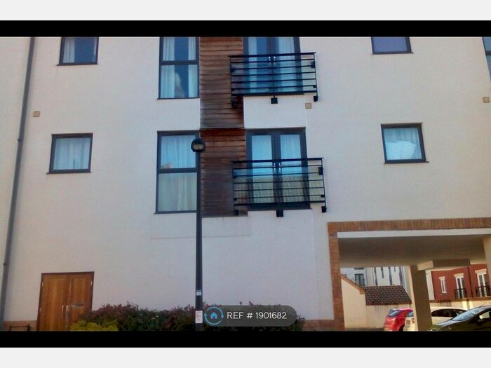 1 Bedroom Flat To Rent In Pasteur Drive, Swindon, SN1