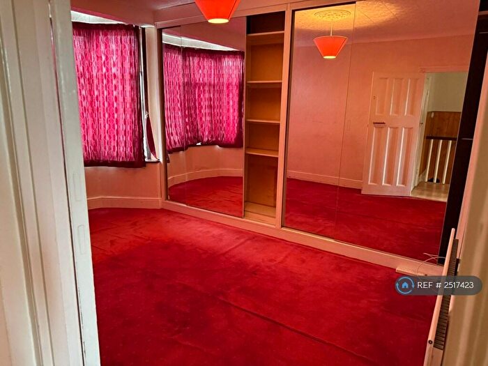 5 Bedroom Detached House To Rent In Vernon Road, Ilford, IG3