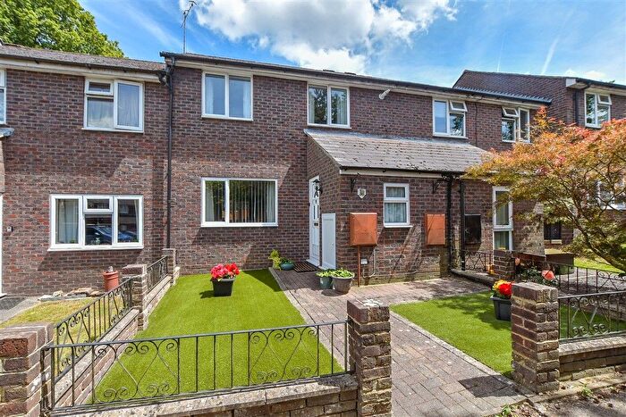 3 Bedroom Terraced House For Sale In Fremlin Close, Rusthall, Tunbridge Wells, Kent, TN4