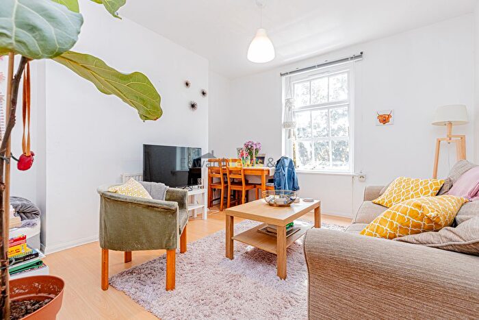 1 Bedroom Flat To Rent In Corfield Street, London, E2