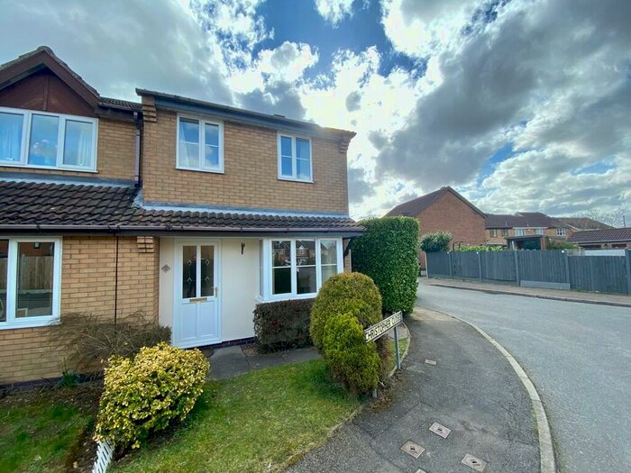 2 Bedroom Town House To Rent In Christopher Close, Ibstock, LE67